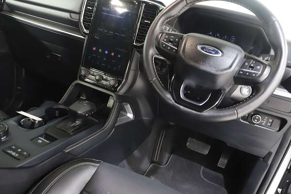 2024 Ford Everest Platinum 3.0L