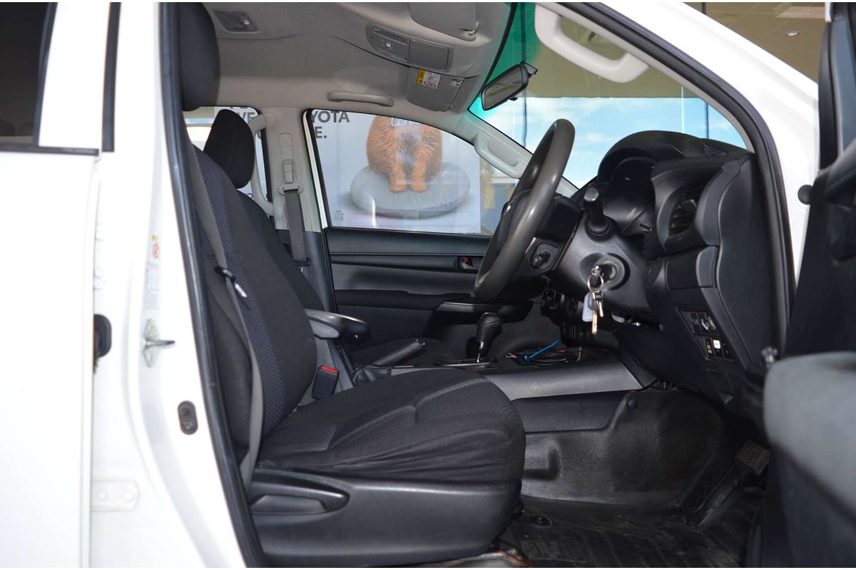 2018 Toyota Hilux Workmate GUN125R 4X4