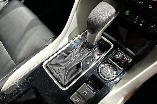 2024 Mitsubishi Eclipse Cross Exceed YB