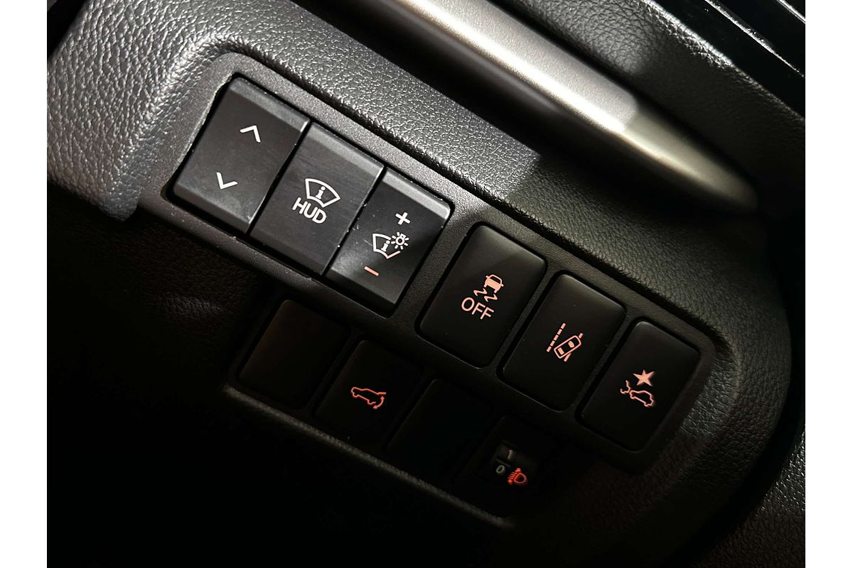 2024 Mitsubishi Eclipse Cross Exceed YB