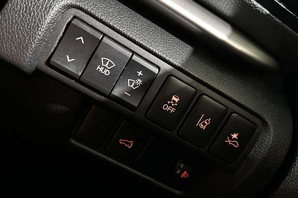 2024 Mitsubishi Eclipse Cross Exceed YB