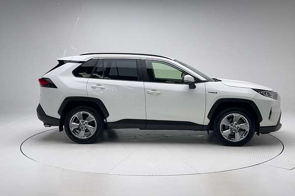 2021 Toyota RAV4 GXL AXAH52R