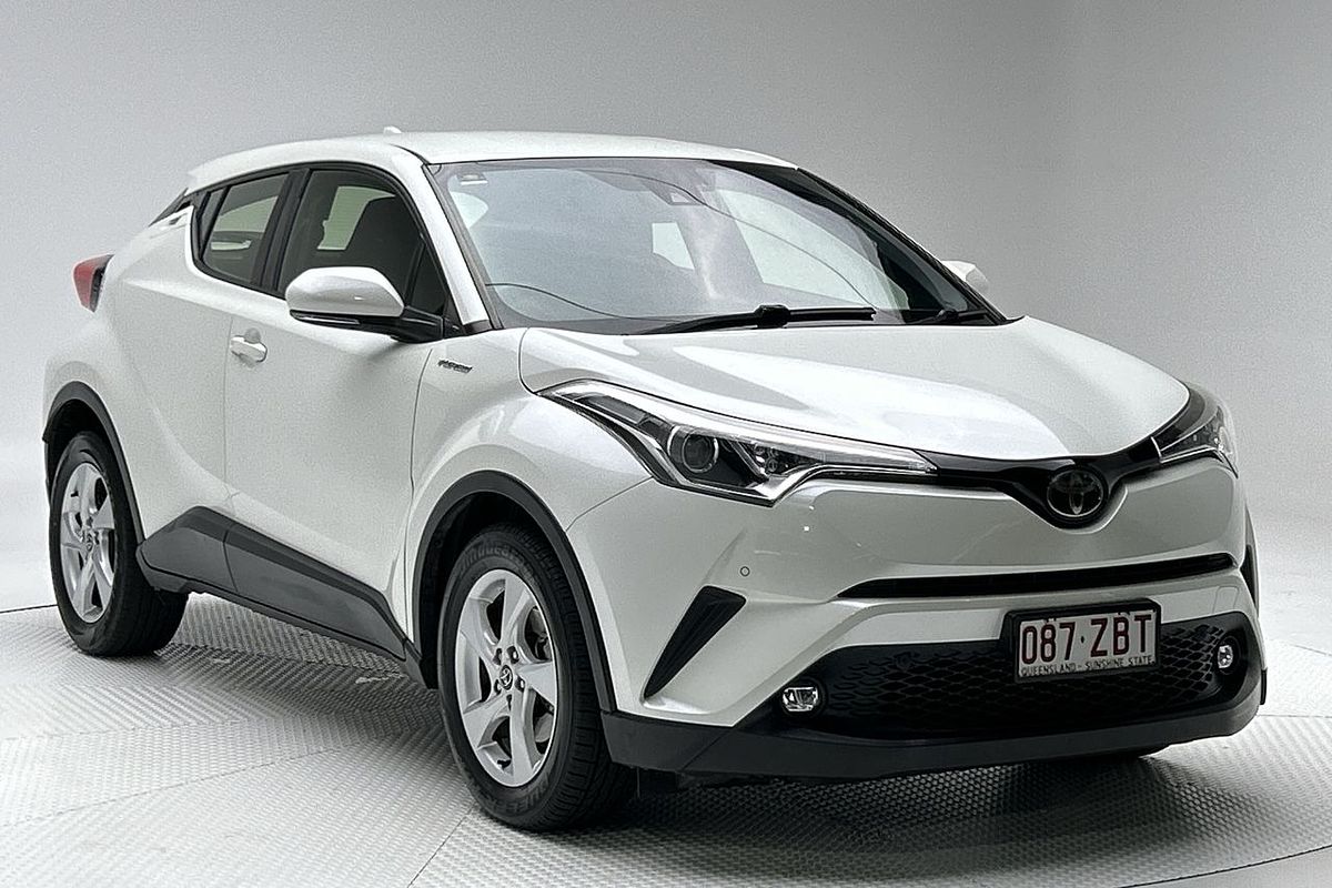 2018 Toyota C-HR  NGX50R