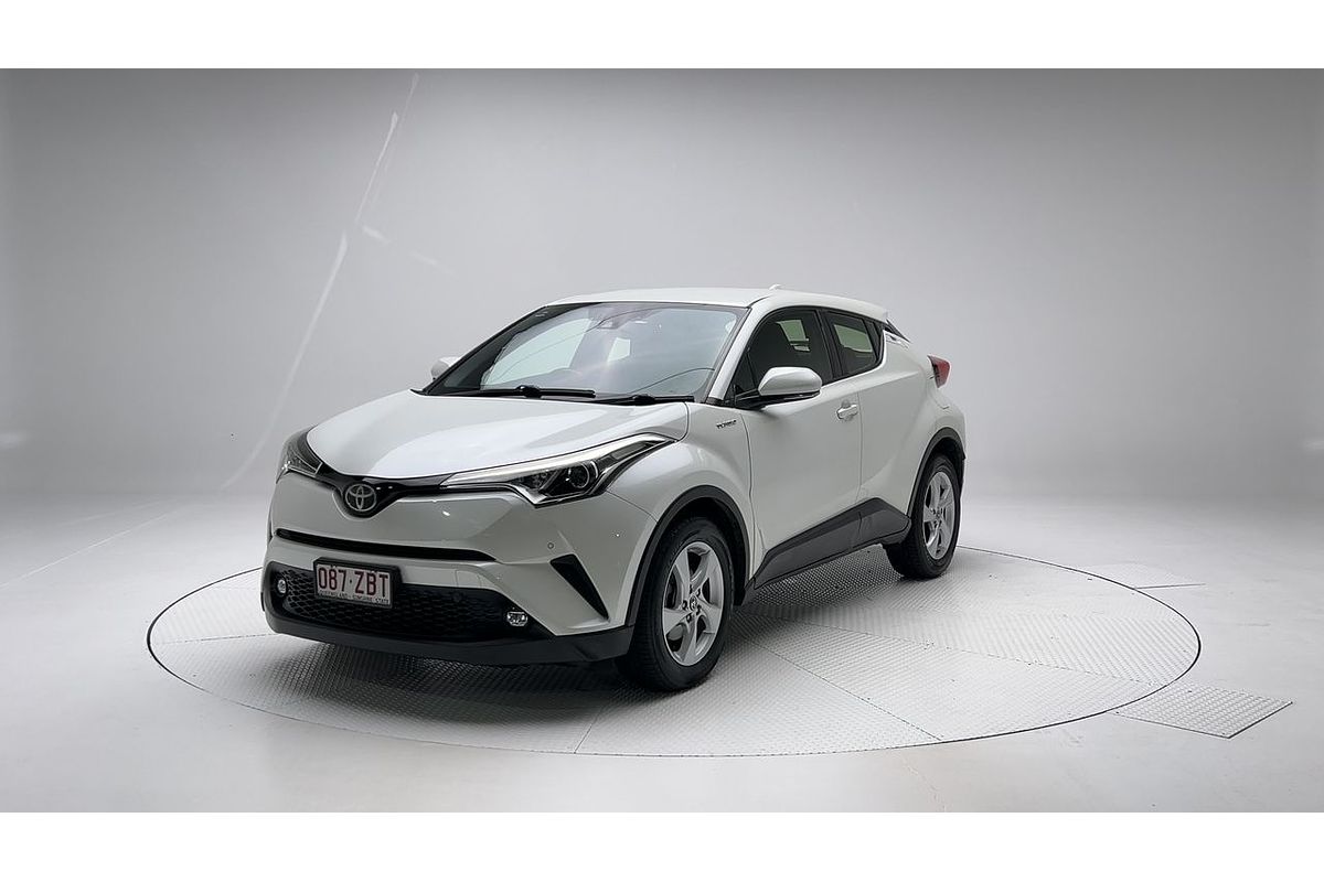 2018 Toyota C-HR  NGX50R