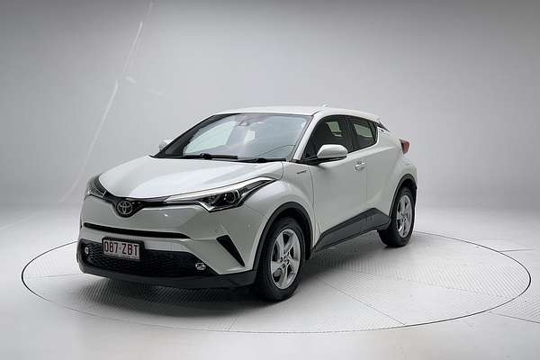 2018 Toyota C-HR  NGX50R