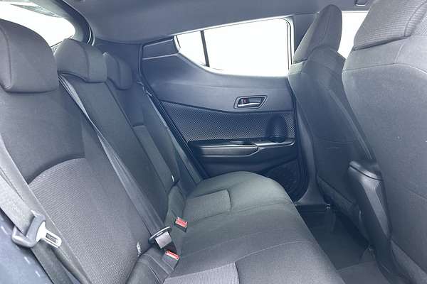 2018 Toyota C-HR  NGX50R