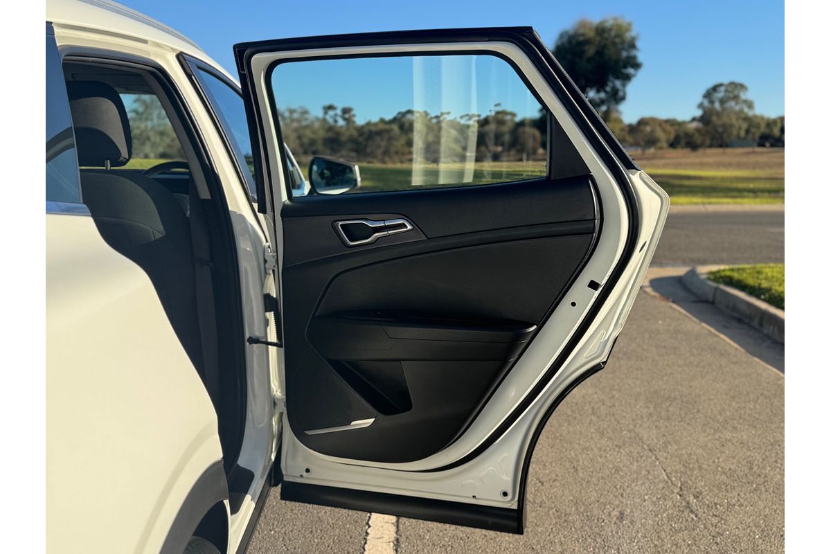2023 Kia Sportage S NQ5