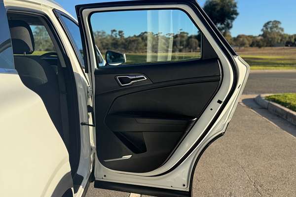 2023 Kia Sportage S NQ5