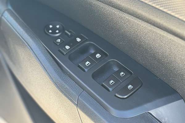 2023 Kia Sportage S NQ5