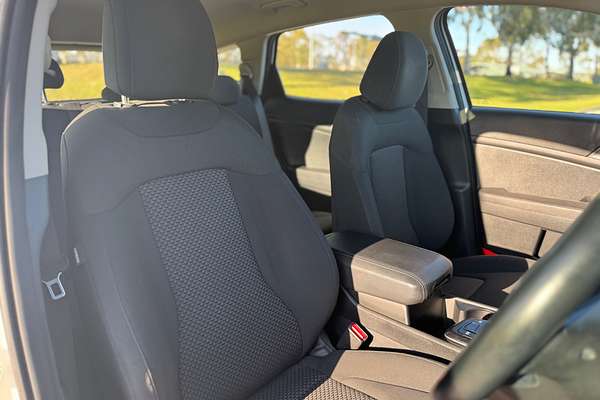 2023 Kia Sportage S NQ5