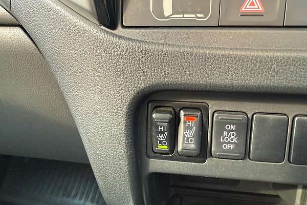 2017 Mitsubishi Triton Exceed MQ 4X4