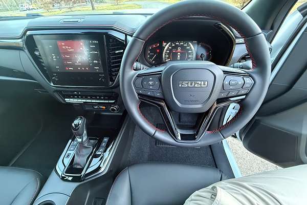 2025 Isuzu D-MAX X-TERRAIN 4X4