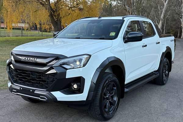 2025 Isuzu D-MAX X-TERRAIN 4X4