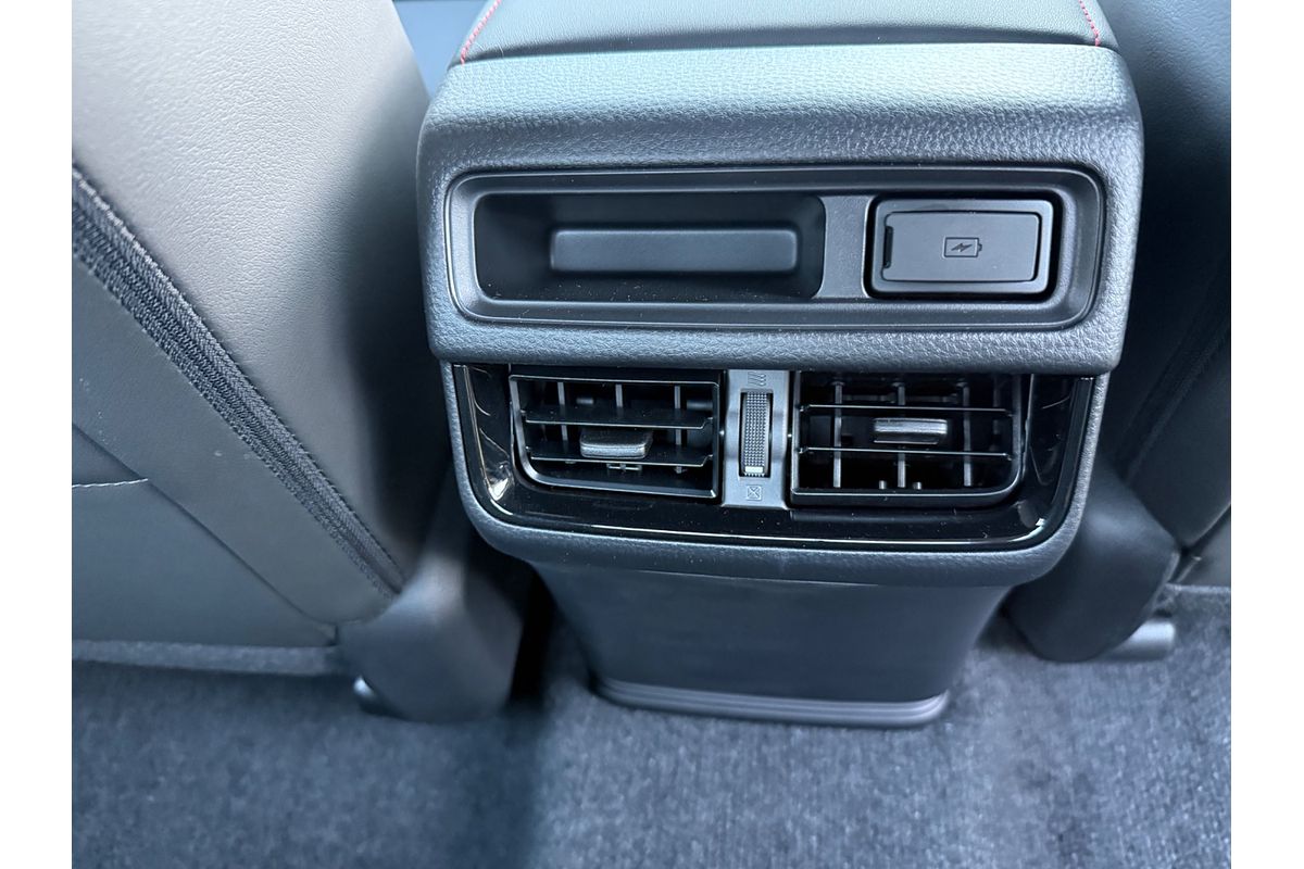 2025 Isuzu D-MAX X-TERRAIN 4X4