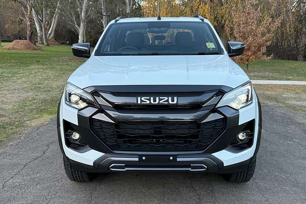 2025 Isuzu D-MAX X-TERRAIN 4X4