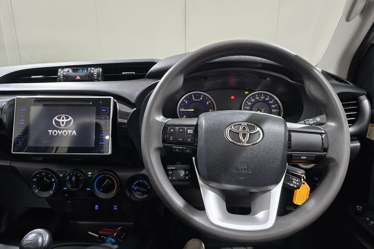 2019 Toyota Hilux Hilux 4x4 SR 2.8L T Diesel Manual Single Cab C/C GUN126R 4X4