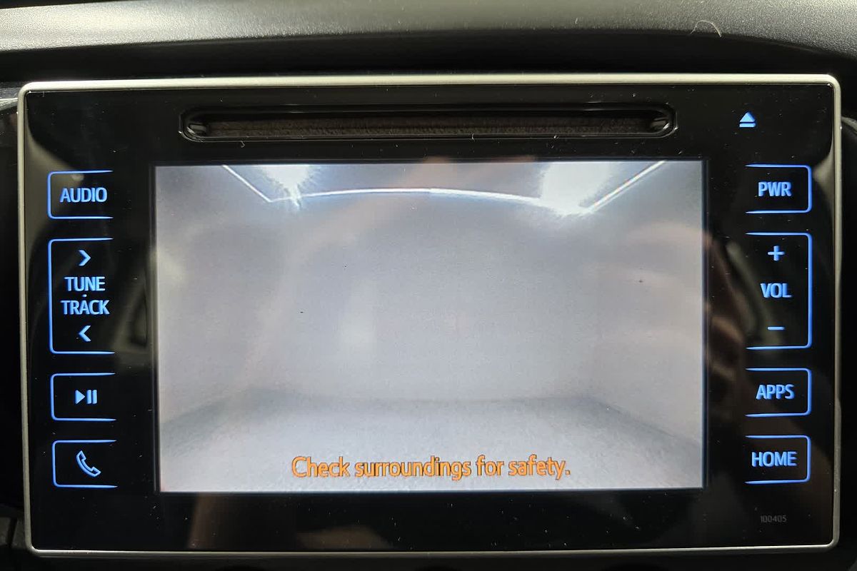 2019 Toyota Hilux Hilux 4x4 SR 2.8L T Diesel Manual Single Cab C/C GUN126R 4X4