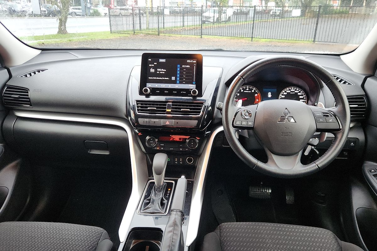 2022 Mitsubishi Eclipse Cross ES YB