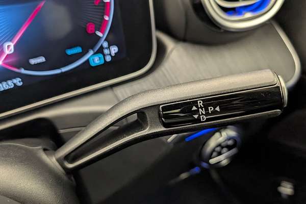 2023 Mercedes-Benz C-Class C300 W206