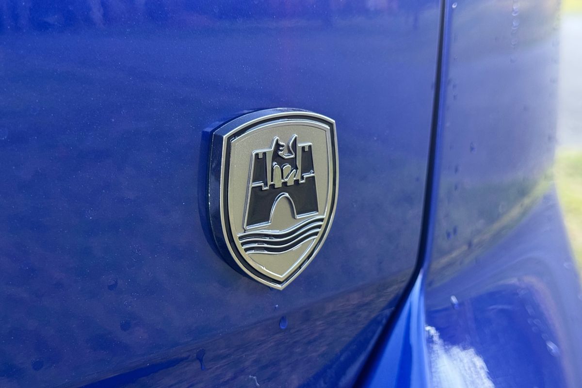 2015 Volkswagen Golf R Wolfsburg Edition 7