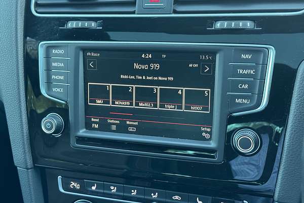 2015 Volkswagen Golf R Wolfsburg Edition 7