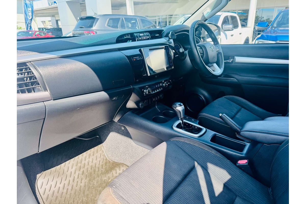 2019 Toyota Hilux SR5 GUN126R 4X4