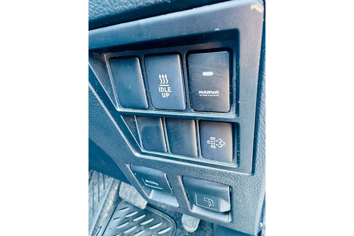 2019 Toyota Hilux SR5 GUN126R 4X4