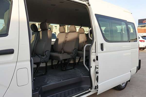 2017 Toyota Hiace Commuter TRH223R