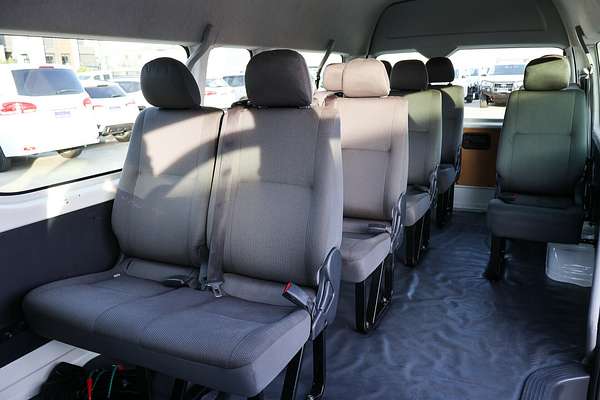 2017 Toyota Hiace Commuter TRH223R