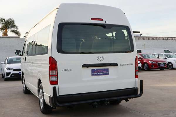 2017 Toyota Hiace Commuter TRH223R