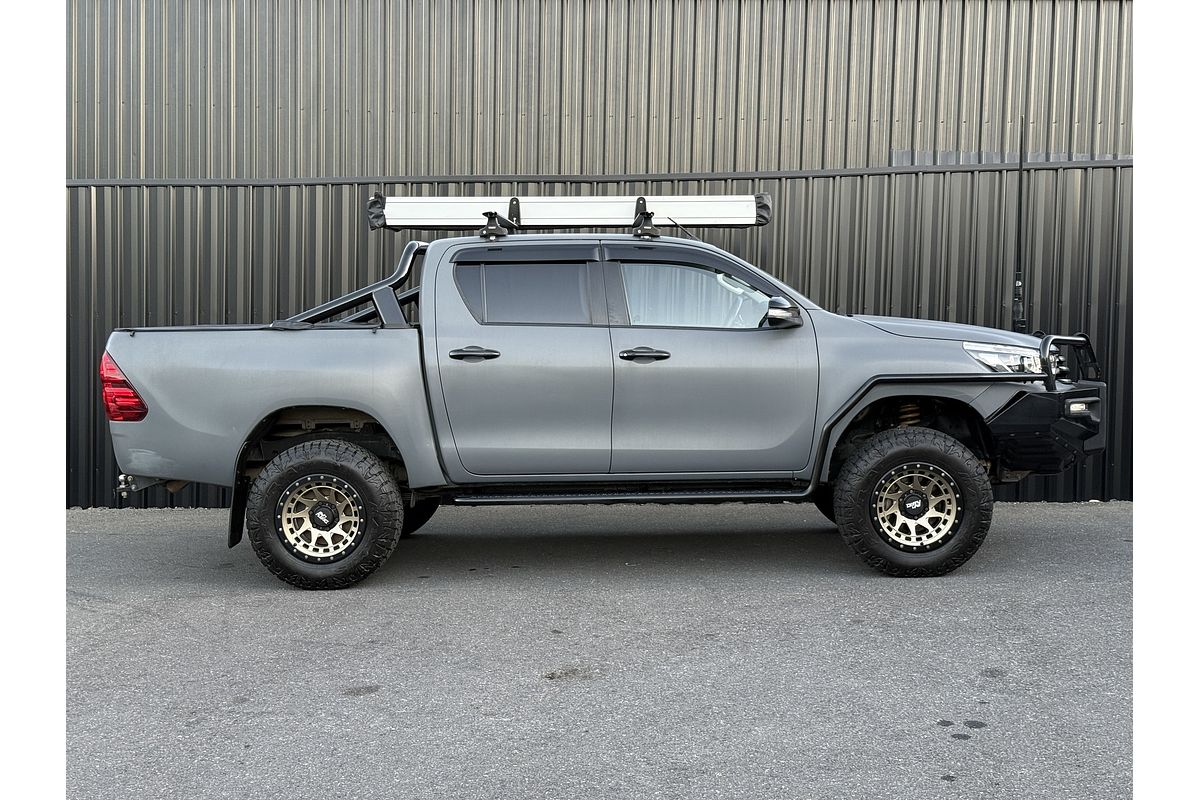 2016 Toyota Hilux SR5 GUN126R 4X4
