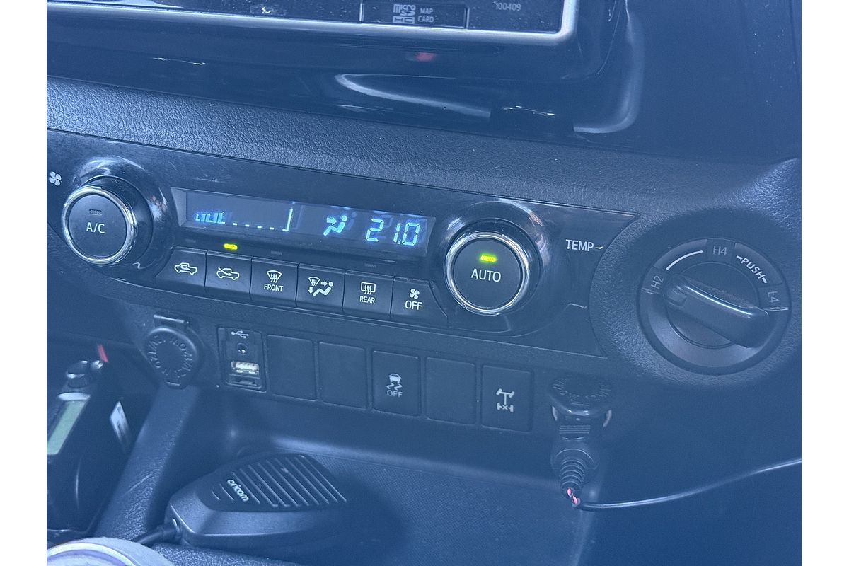 2016 Toyota Hilux SR5 GUN126R 4X4