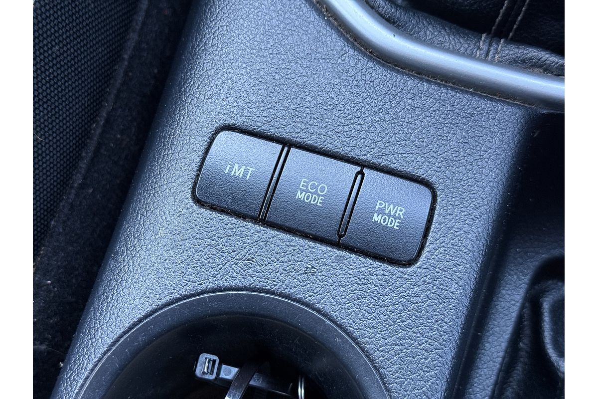 2016 Toyota Hilux SR5 GUN126R 4X4