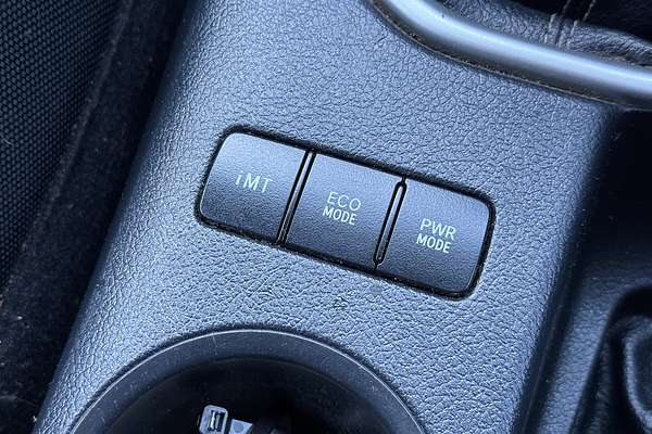 2016 Toyota Hilux SR5 GUN126R 4X4