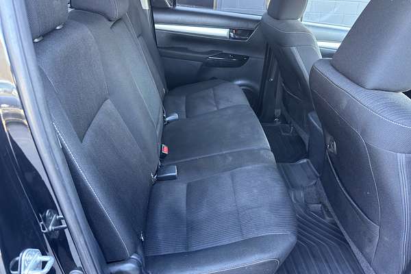 2016 Toyota Hilux SR5 GUN126R 4X4