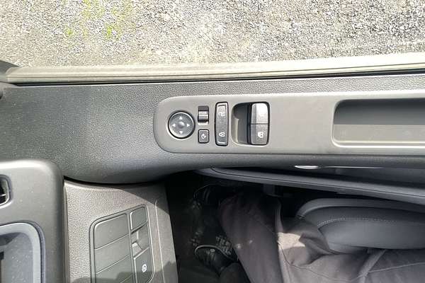 2024 Hyundai STARIA LOAD US4.V3