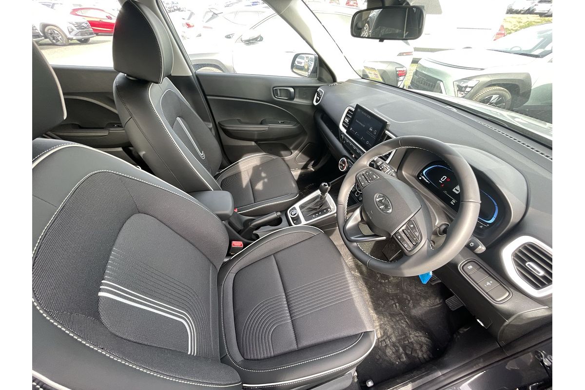 2025 Hyundai Venue Active QX.V5