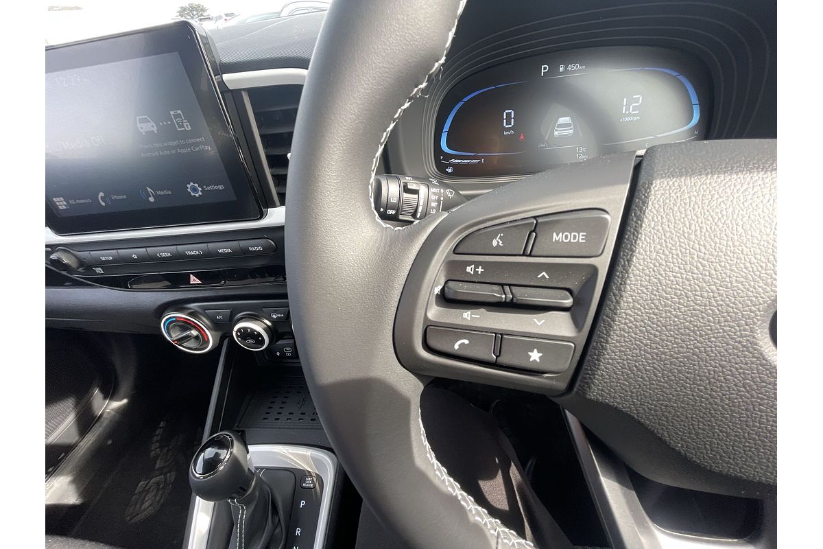 2025 Hyundai Venue Active QX.V5