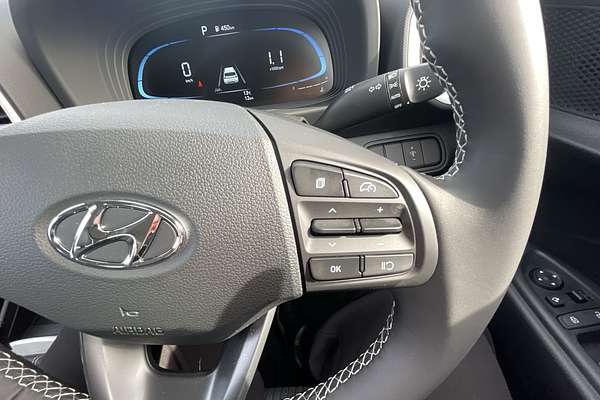 2025 Hyundai Venue Active QX.V5