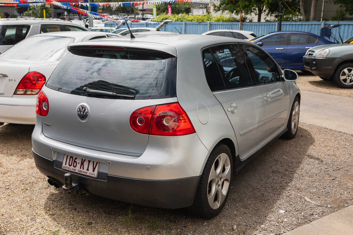 2006 Volkswagen Golf GTI V
