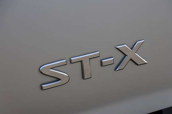 2015 Nissan Navara ST-X D23 4X4