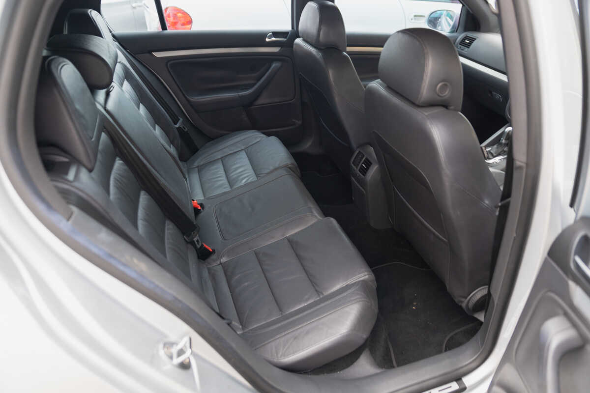 2006 Volkswagen Golf GTI V