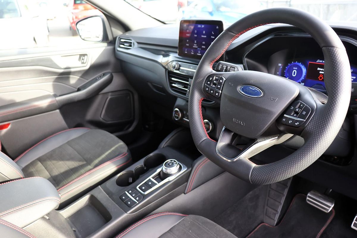 2022 Ford Escape ST-Line PHEV ZH