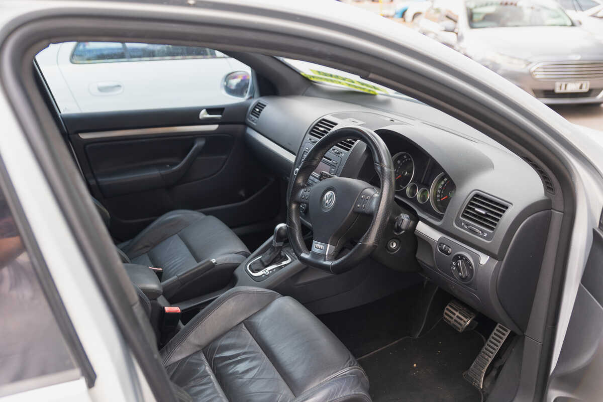 2006 Volkswagen Golf GTI V