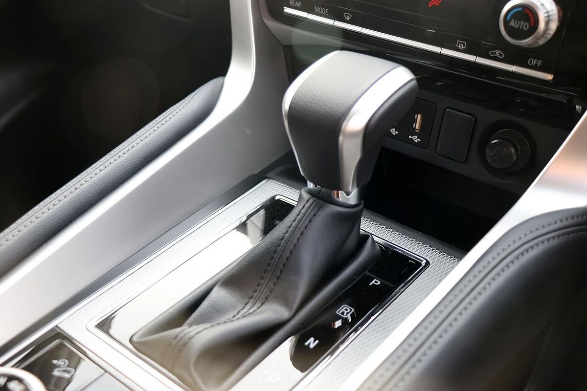 2024 Mitsubishi Pajero Sport GLX QG