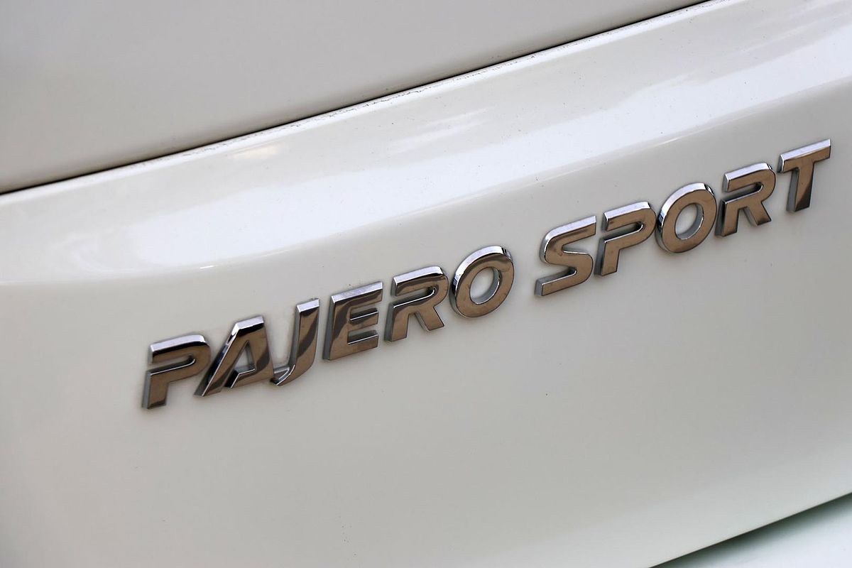 2024 Mitsubishi Pajero Sport GLX QG