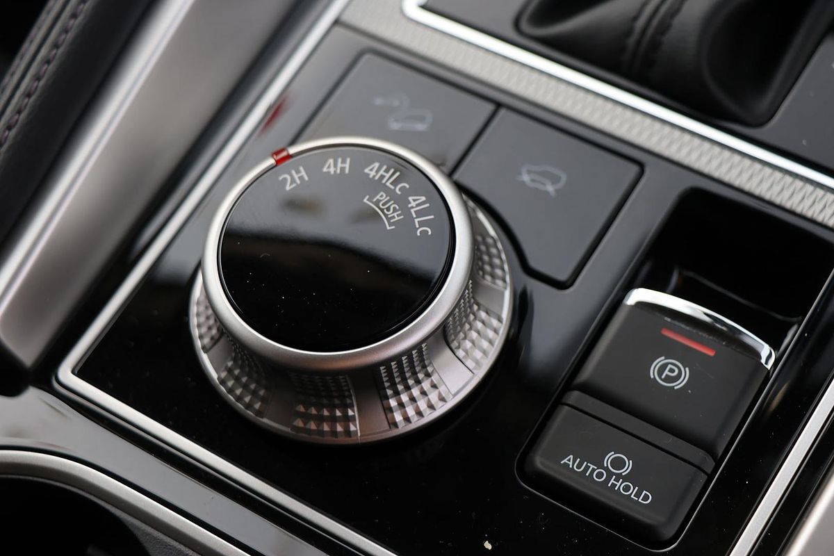2025 Mitsubishi Pajero Sport GLS QG