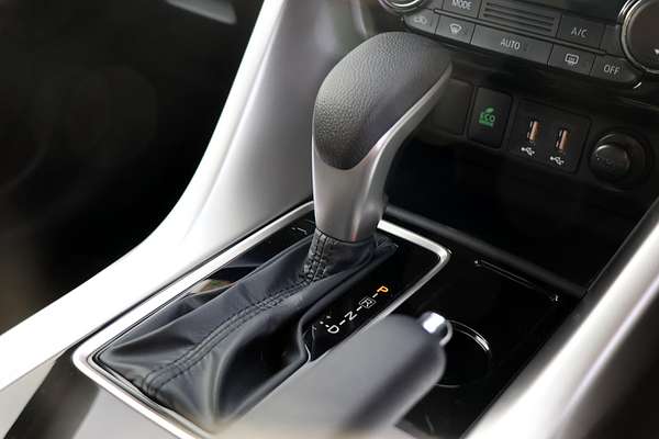 2024 Mitsubishi Eclipse Cross ES YB