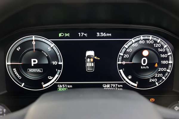 2024 Mitsubishi Outlander PHEV ES ZM