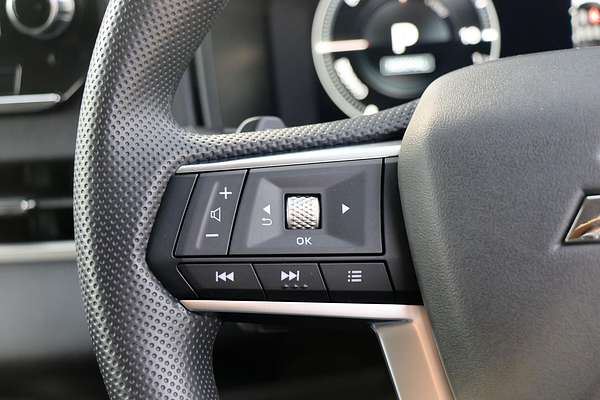 2024 Mitsubishi Outlander PHEV ES ZM